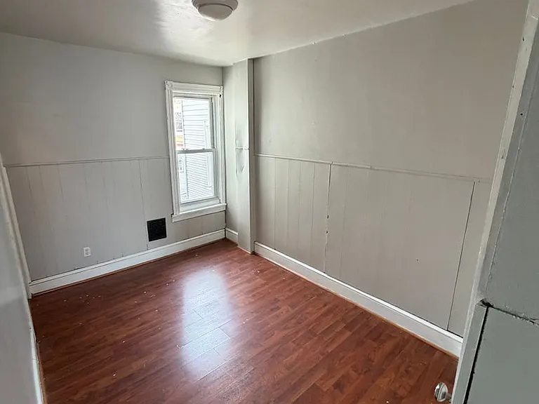 605 Eisenbrown St — Photo 12