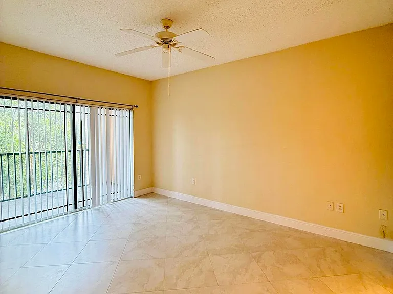 2917 Tuscany Ct #204 — Photo 2