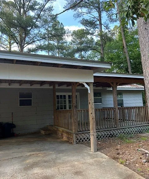 604 King Richard Rd — Photo 9