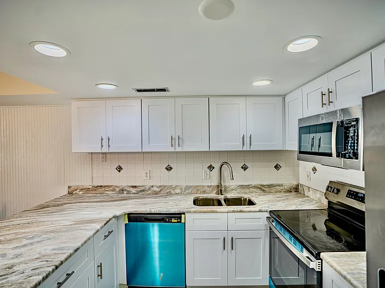 845 Benjamin Franklin Dr #104 — Photo 10