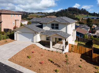 3013 Paris Ct, Royal Oaks, CA 95076