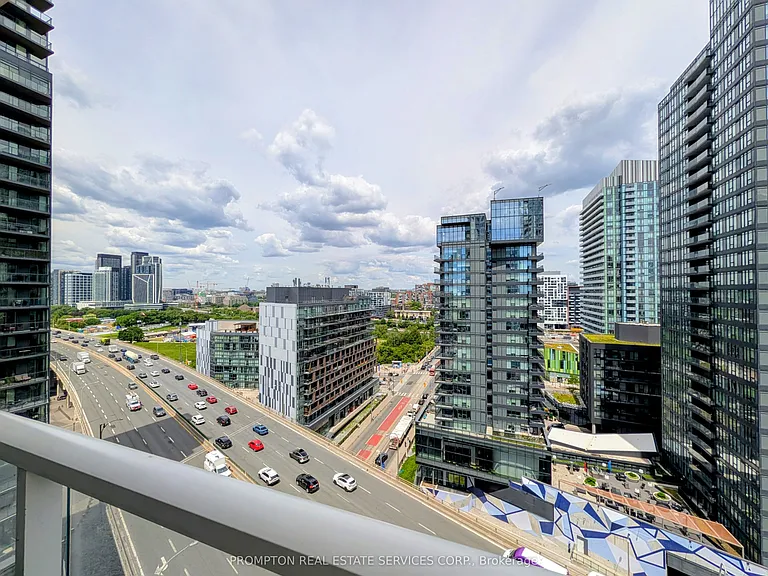 19 Bathurst St #1905 — Photo 14