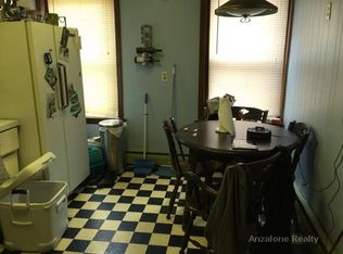 47 Charter St APT 3, Boston, MA 02113