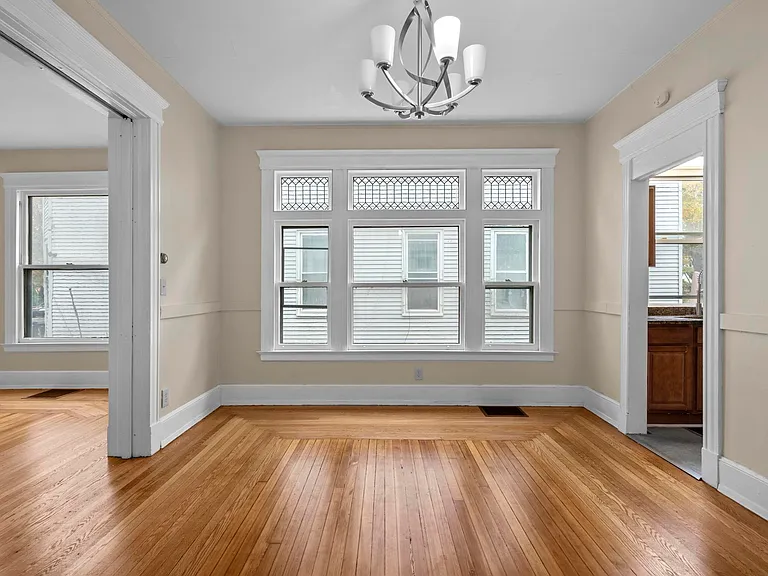 167 Norton St #1 — Photo 14