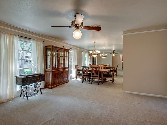4th image of 4612 Biscayne Dr