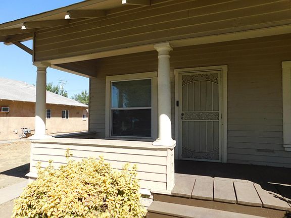 4th image of 718 4th St