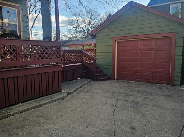 445 N 18th St, Sebring, OH 44672
