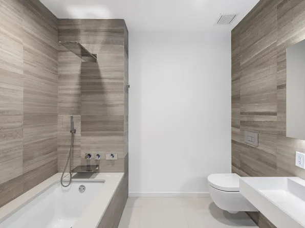 160 Imlay Street image 10 of 13