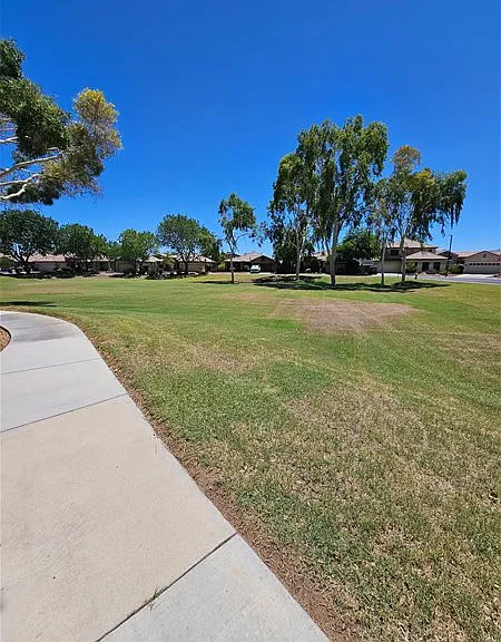 15511 N 170th Ln — Photo 23