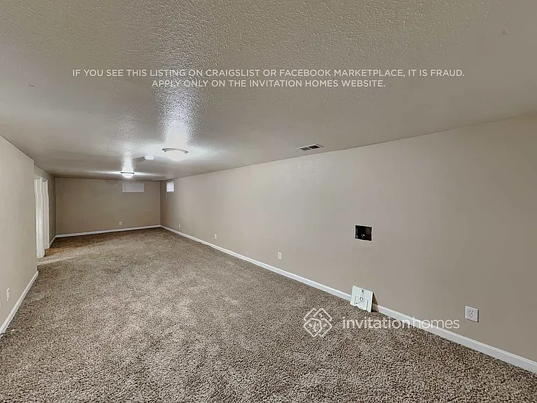9174 Lander St — Photo 18