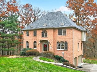 1613 Amicitia Ln, Sewickley, PA 15143