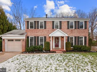 8700 Etta Dr, Springfield, VA 22152