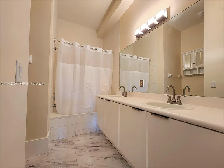 4405 SW 160th Ave #204 — Photo 21