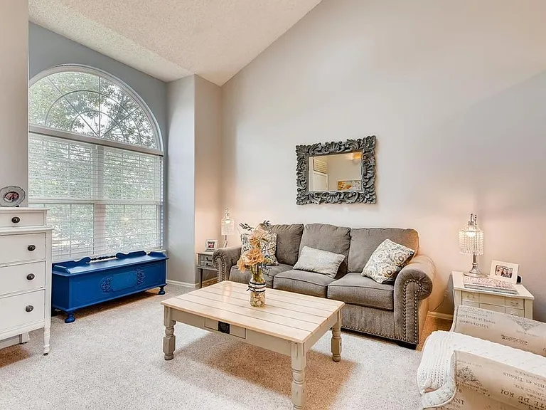 5530 E 130th Dr — Photo 12