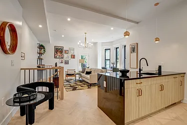 278 Pacific Avenue, #1