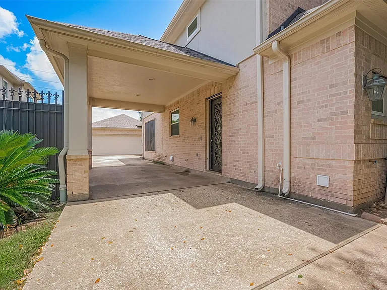 11826 Legend Manor Dr — Photo 39