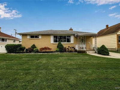 17 Margaret Rd, Amherst, NY, 14226