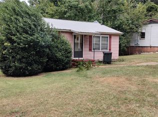2200 Crestview St, Opelika, AL 36801