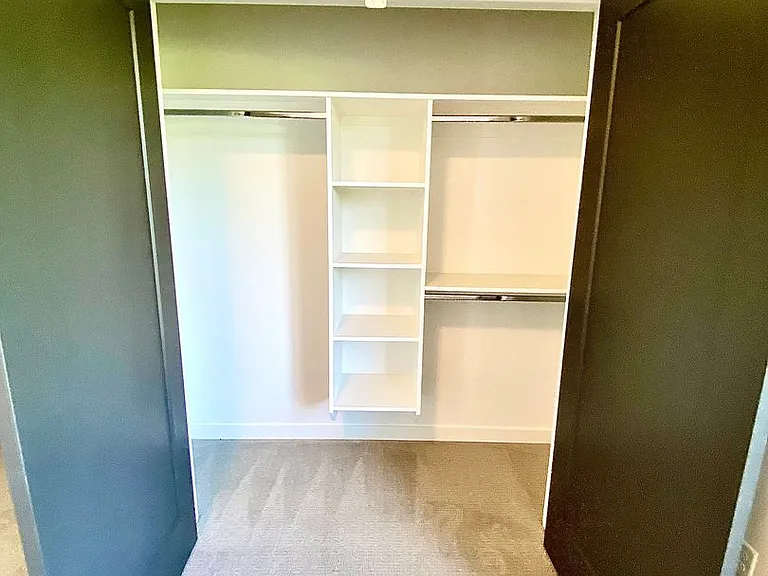 1258 E Echelon Ridge Ln — Photo 43