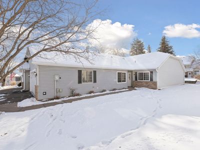 8939 Thomas Ln, Woodbury, MN, 55125