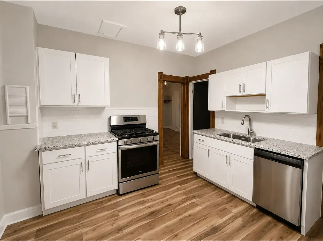 436 W Yampa St — Photo 2