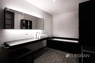 Rented by (Legacy) Elegran