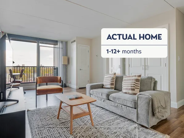 812 Memorial Dr, Cambridge, MA