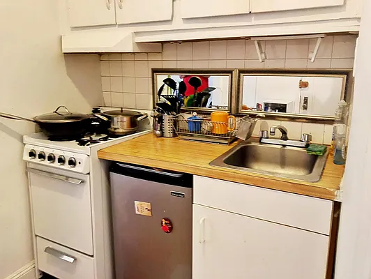Rented by Keller Williams NYC | media 25