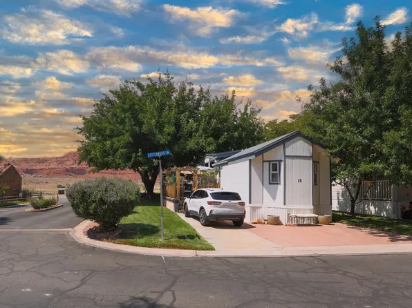 15 Cottonwood Ln, Hurricane, UT 84737