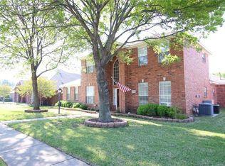 2909 Socrates Dr, Grand Prairie, TX 75052
