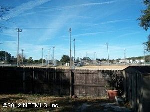 4th image of 8009 Marseilles Dr