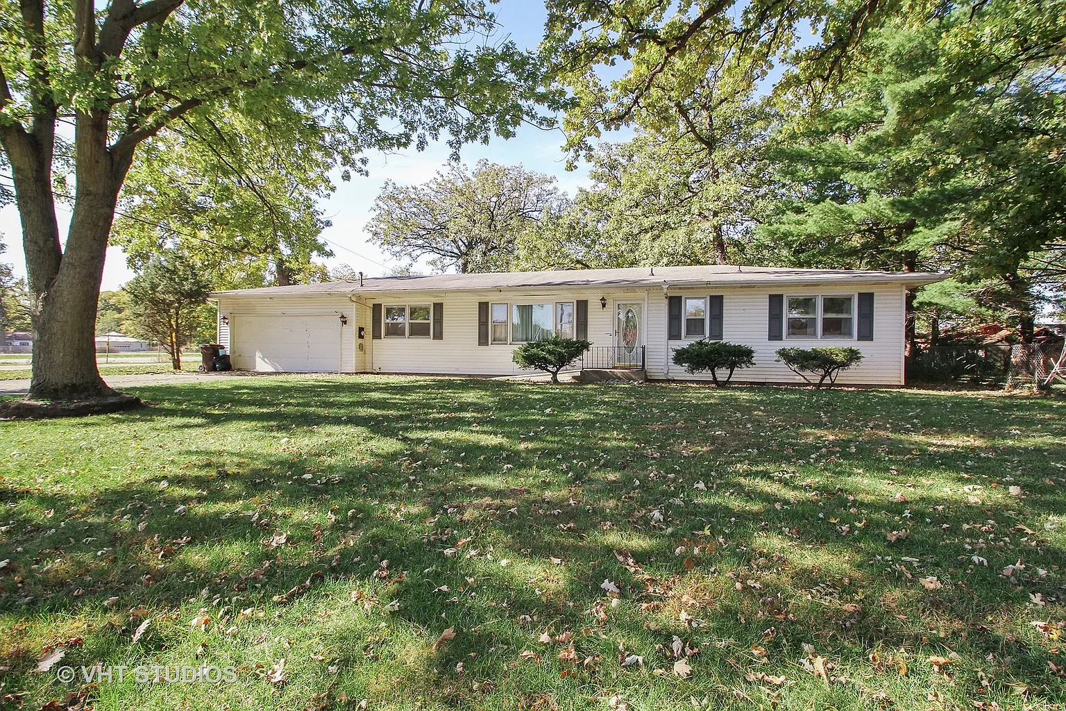 60 N Bates Ave photo 1