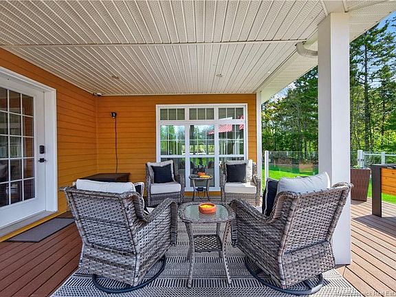 3rd image of 31 Millstone Ct