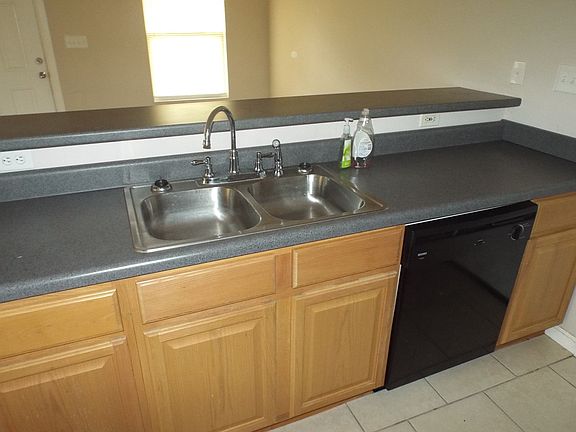 5th image of 2305 N Tarragona St