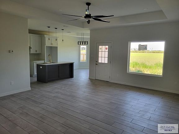 2nd image of 534 Balli Cir