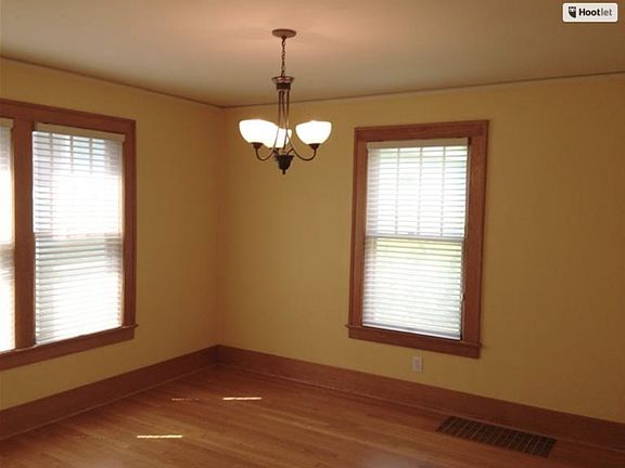 2nd image of 221 Wildwood Ave