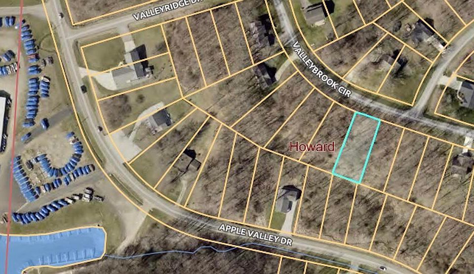 2nd image of 217 Valleybrook Cir