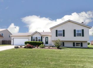 1282 Scenic Rd, Dekalb, IL 60115