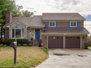 10116 Springbark Dr, Louisville, KY 40241