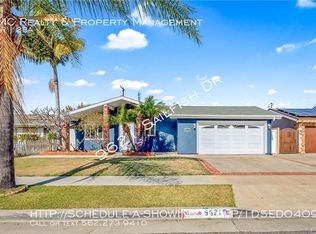 9621 Sailfish Dr, Huntington Beach, CA 92646
