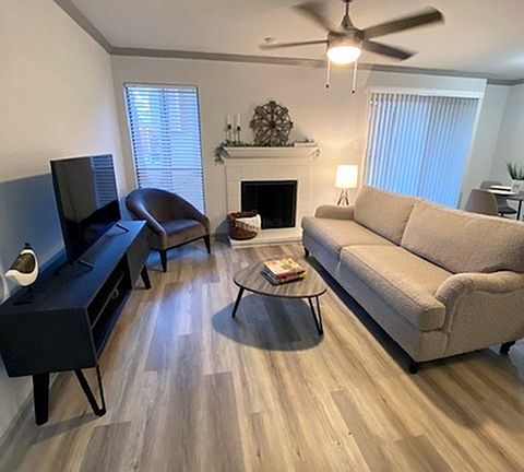 Spacious Renovated Living Area at Trailpoint at the Woodlands
