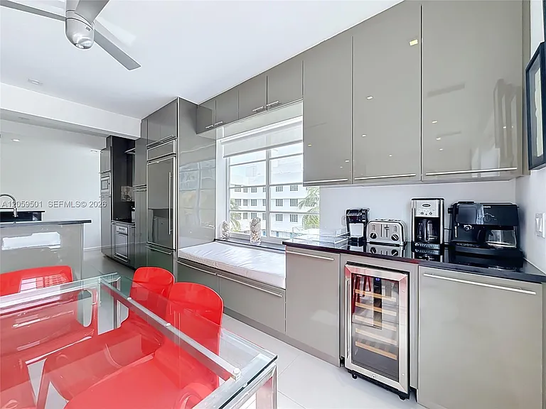 1460 Ocean Dr #404 — Photo 13