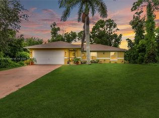 8434 Butternut Rd, Fort Myers, FL 33967