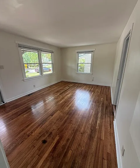 3925 Hilda St — Photo 4