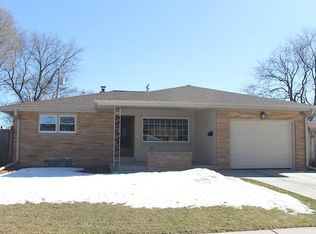 2590 S 83rd St, West Allis, WI 53219