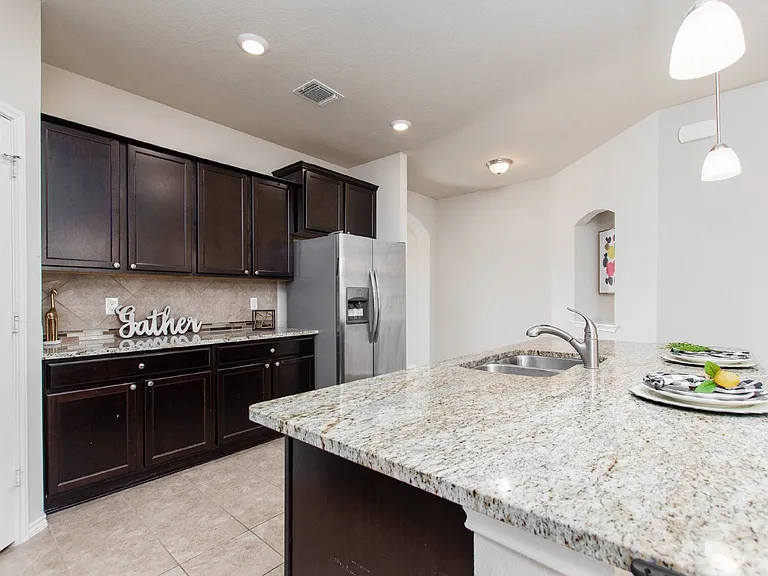 2516 Bargello St — Photo 9