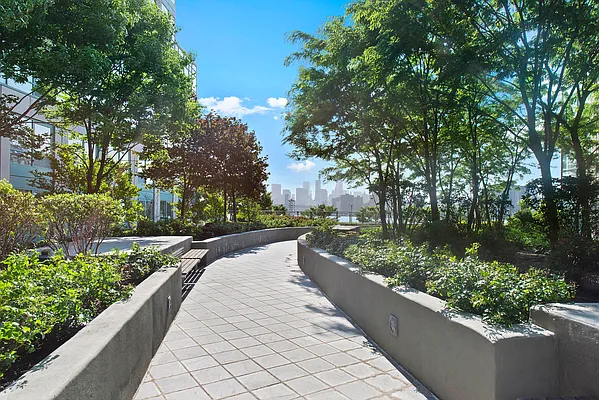 Rented by Compass | media 15