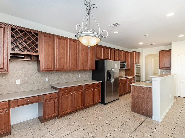 1432 Palestine Dr — Photo 7