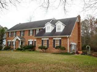 1500 Four Iron St, Morehead City, NC 28557