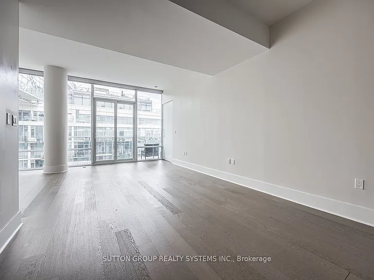 29 Queens Quay E #1008 — Photo 11
